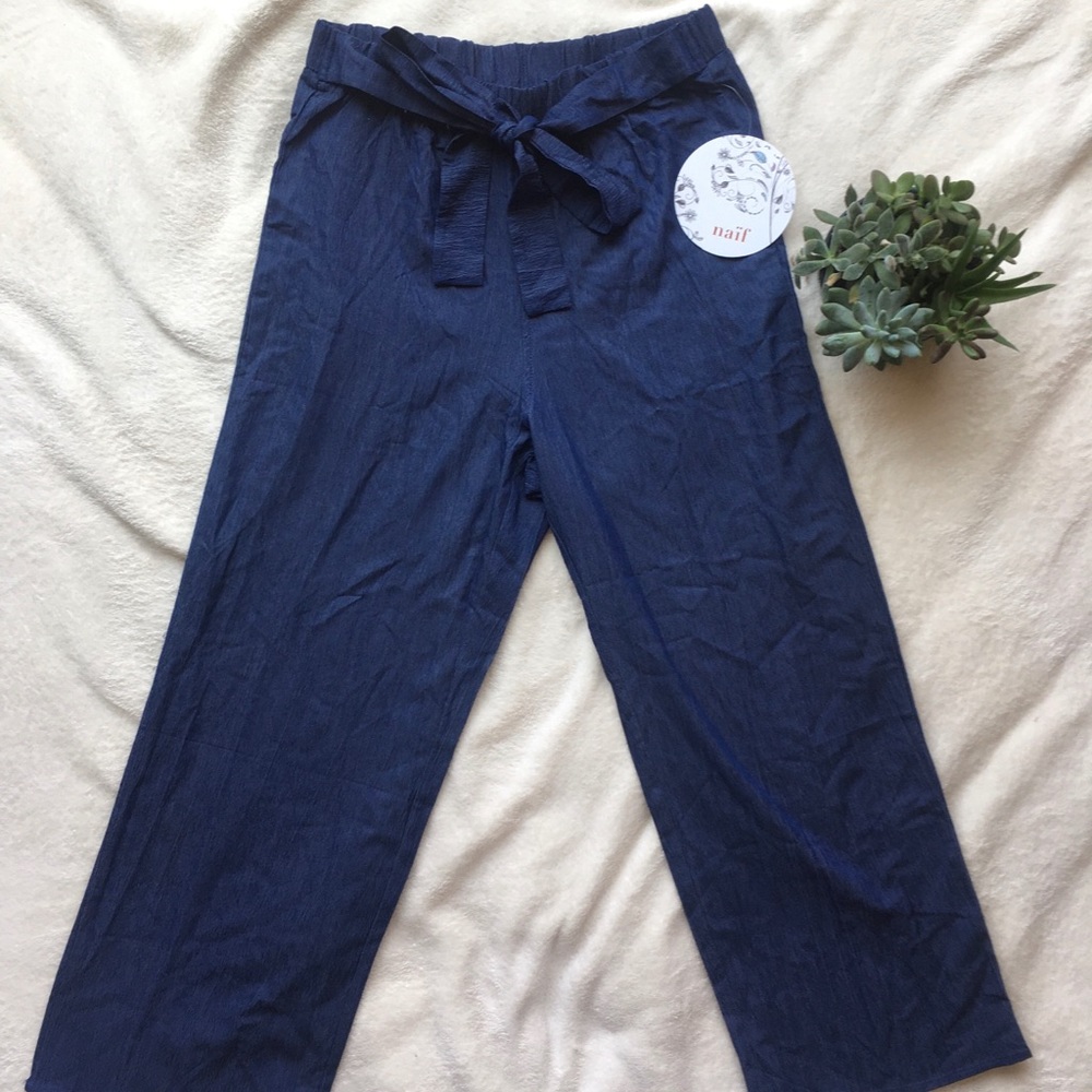 High waisted Navy pants!!